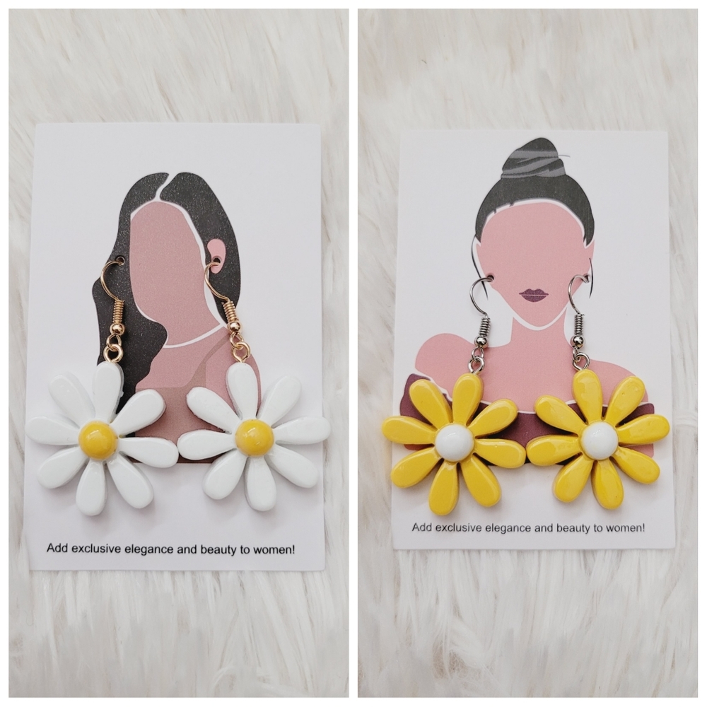 Daisy Dangle Earrings